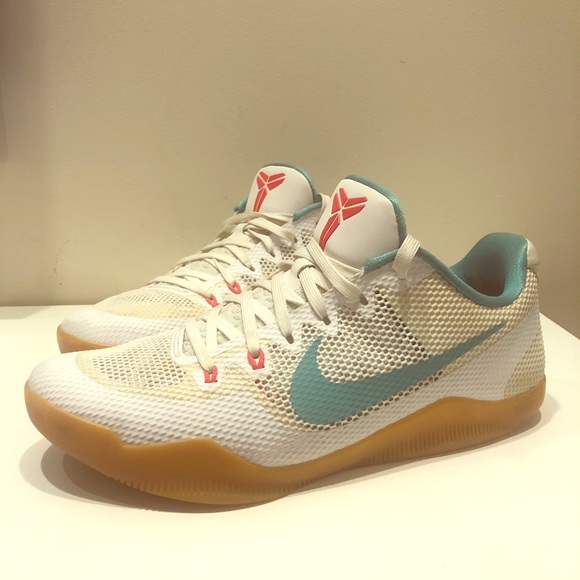 kobe xi summer pack